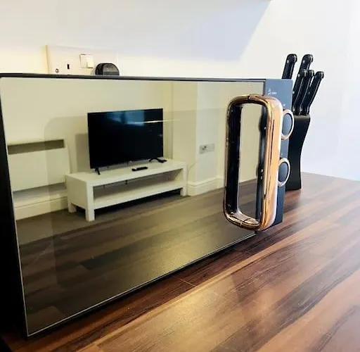 #222 1 Bed Serviced Apartment